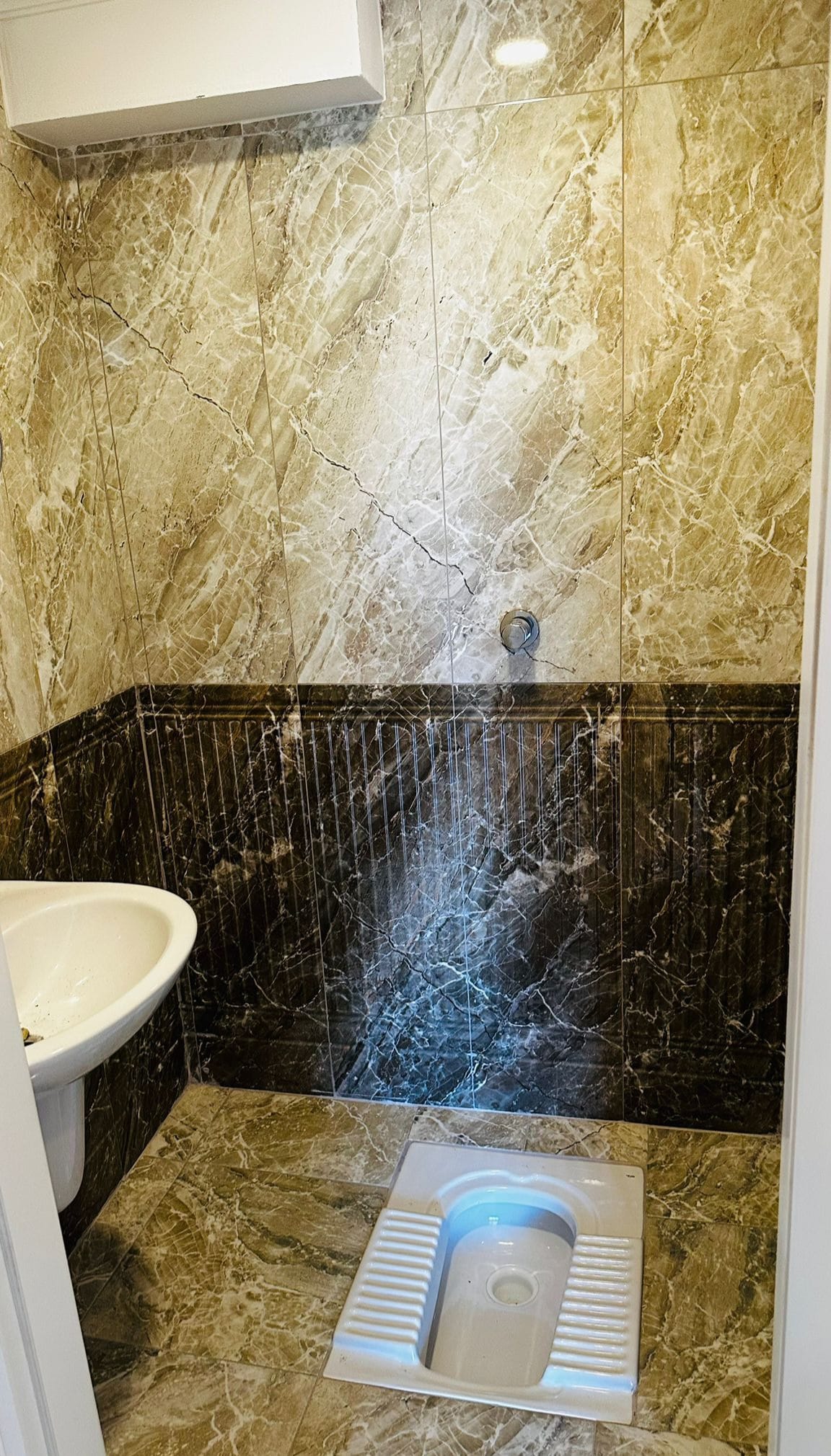 CUMHURİYET MAH. ORDU LİFE SİTESİNDE SATILIK 3+1 DAİRE